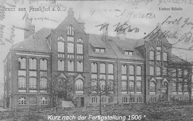 Schulgebude+historisch+3.1